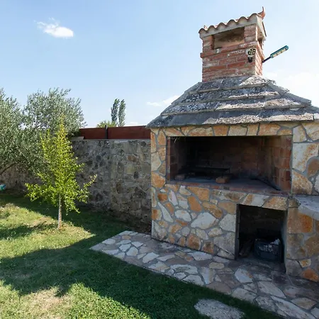 Ferienhaus Lovely In