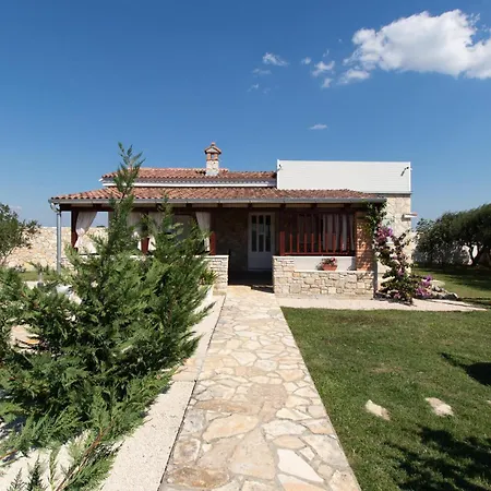 Lovely In Дом отдыха