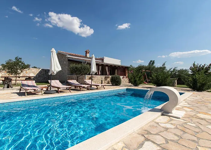 Lovely In Дом отдыха