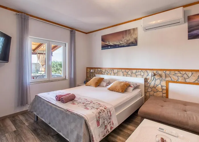 Lovely In Дом отдыха *